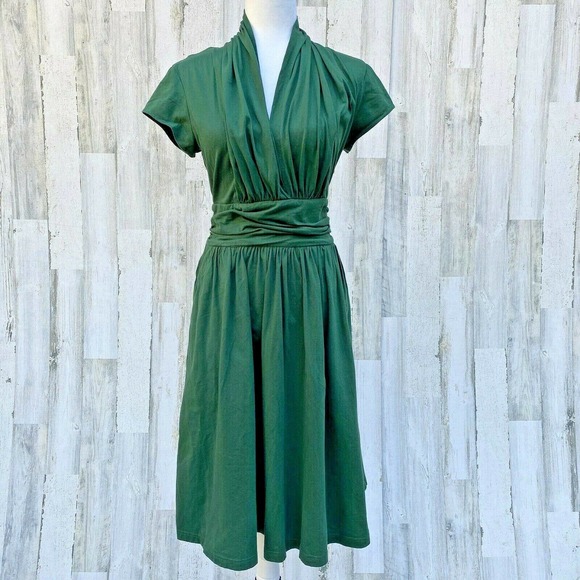 hunter green holiday dress